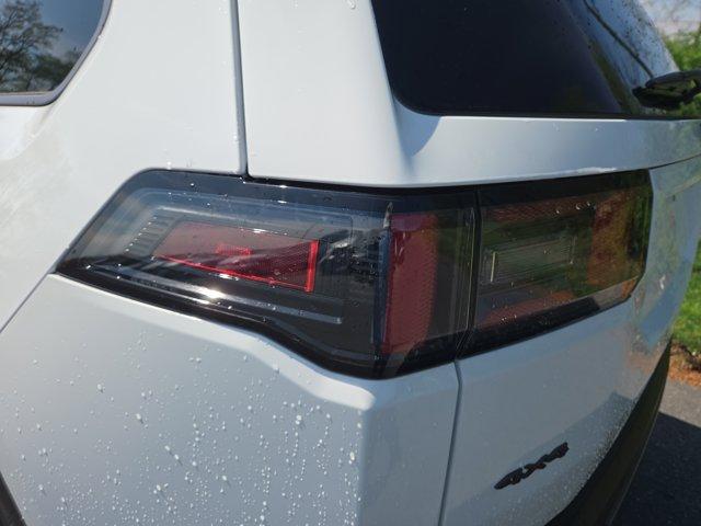 new 2026 Jeep Cherokee car, priced at $39,235