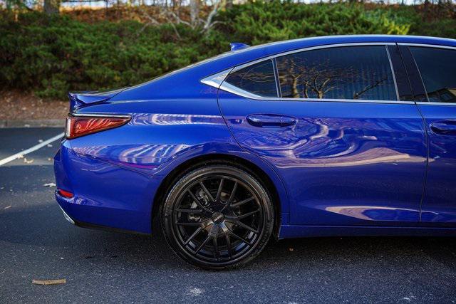 used 2022 Lexus ES 350 car, priced at $32,777
