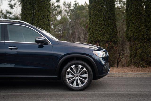 used 2020 Mercedes-Benz GLE 350 car, priced at $28,799