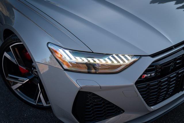 used 2022 Audi RS 6 Avant car, priced at $94,299