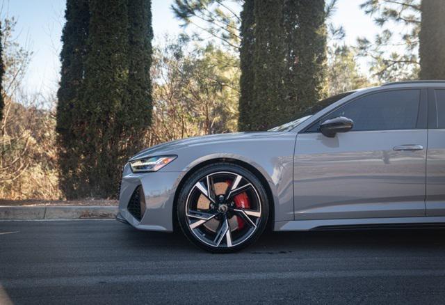 used 2022 Audi RS 6 Avant car, priced at $94,299