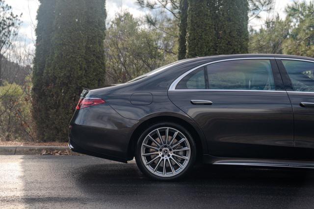 used 2022 Mercedes-Benz S-Class car, priced at $55,789
