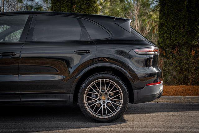 used 2022 Porsche Cayenne car, priced at $51,599