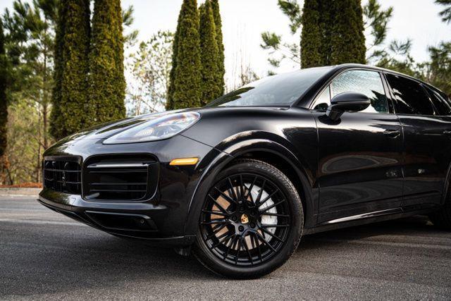 used 2021 Porsche Cayenne car, priced at $62,998
