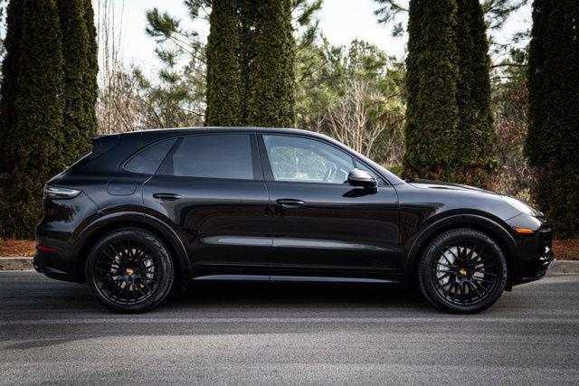 used 2021 Porsche Cayenne car, priced at $62,998