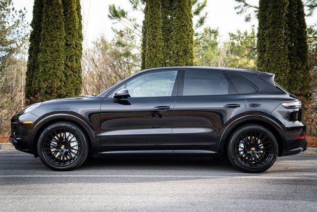used 2021 Porsche Cayenne car, priced at $62,998