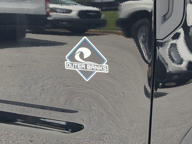 new 2025 Ford Bronco Sport car, priced at $31,584