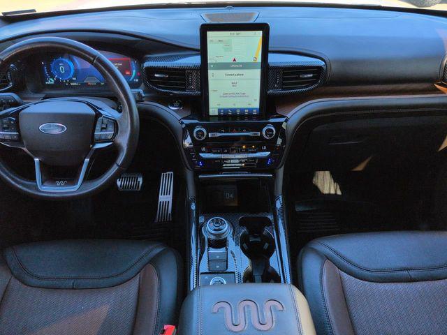 used 2021 Ford Explorer car