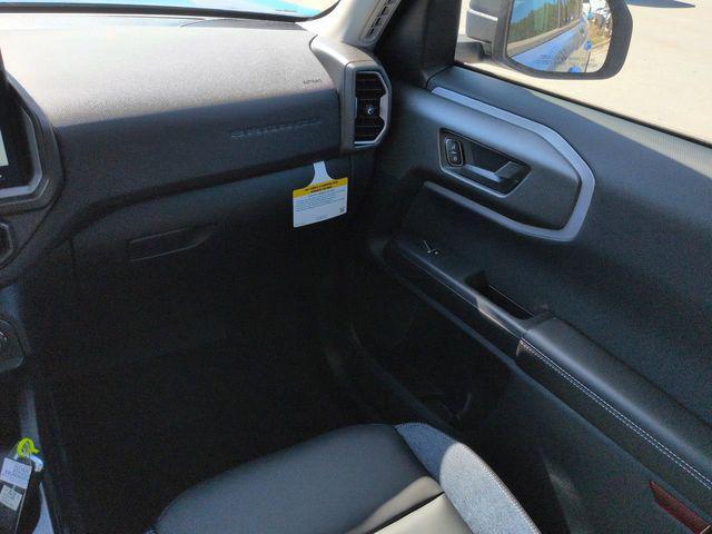 new 2025 Ford Bronco Sport car, priced at $31,184