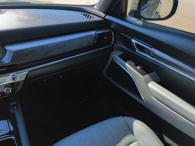 used 2024 Kia Telluride car, priced at $39,501