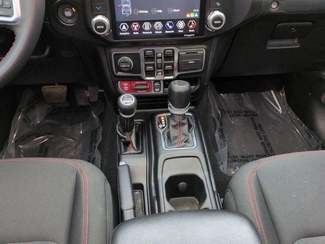 used 2023 Jeep Gladiator car