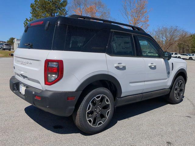 new 2025 Ford Bronco Sport car, priced at $29,984