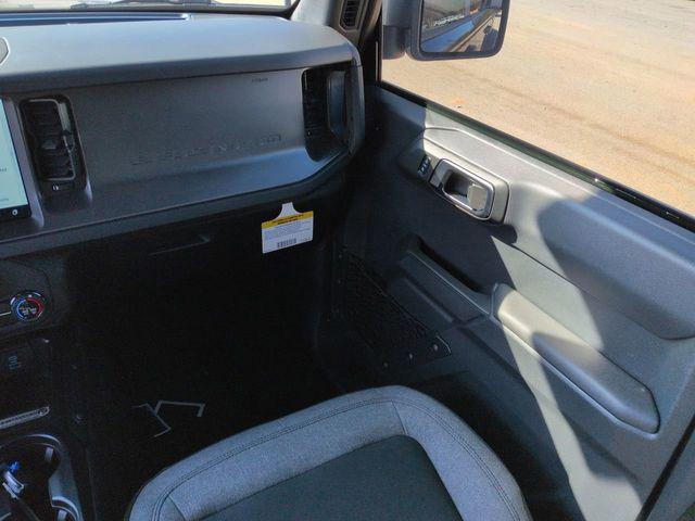 new 2025 Ford Bronco car, priced at $35,784