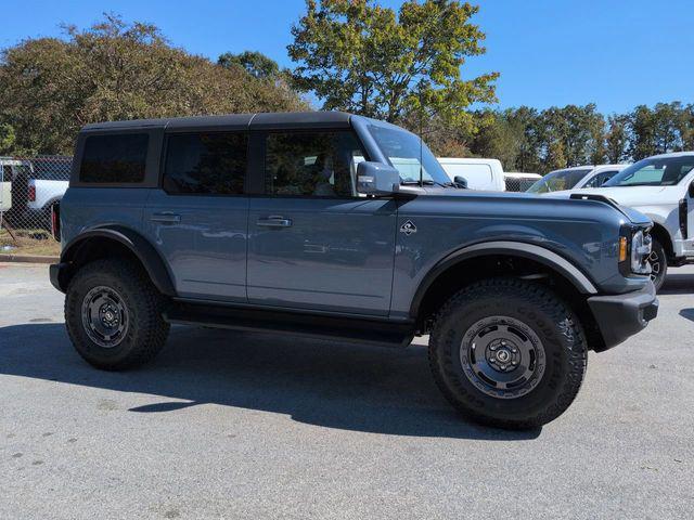 new 2025 Ford Bronco car, priced at $54,259