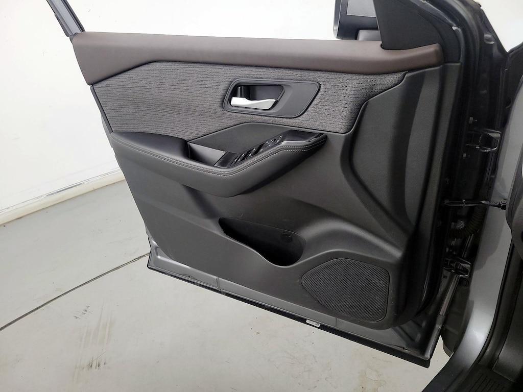 used 2023 Nissan Rogue car, priced at $21,998