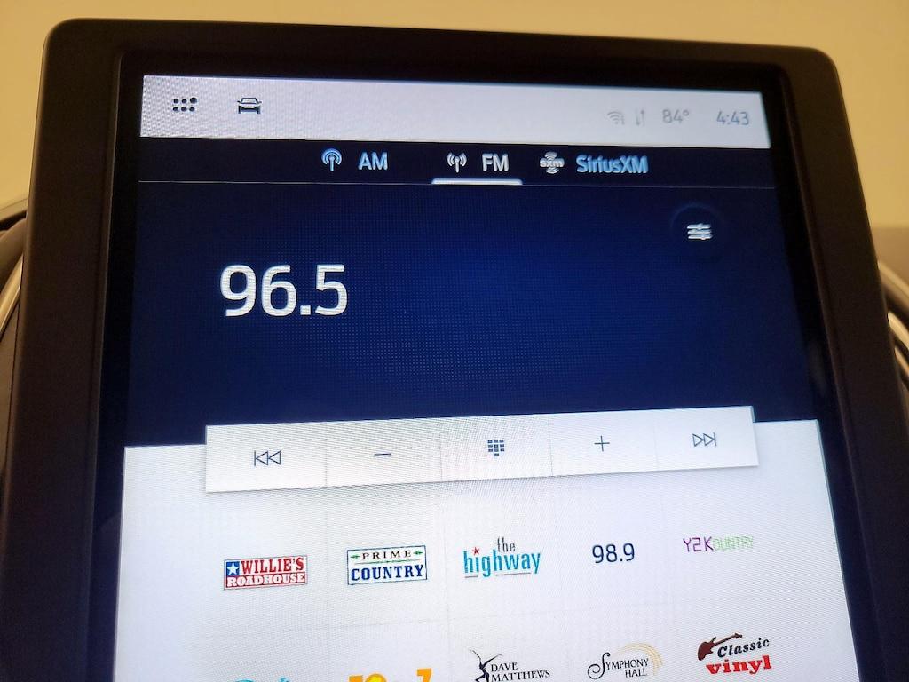 used 2022 Ford Edge car, priced at $23,998