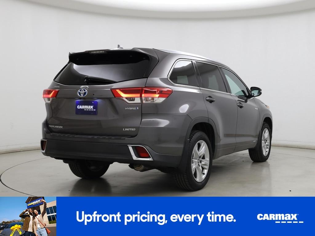 used 2017 Toyota Highlander Hybrid car, priced at $28,998
