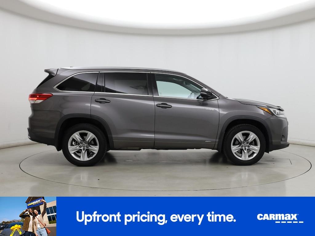 used 2017 Toyota Highlander Hybrid car, priced at $28,998