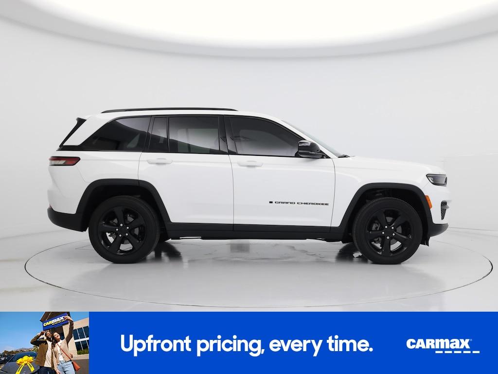 used 2023 Jeep Grand Cherokee car, priced at $30,998