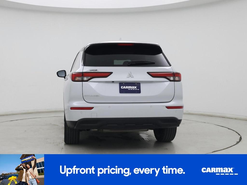 used 2022 Mitsubishi Outlander car, priced at $23,998
