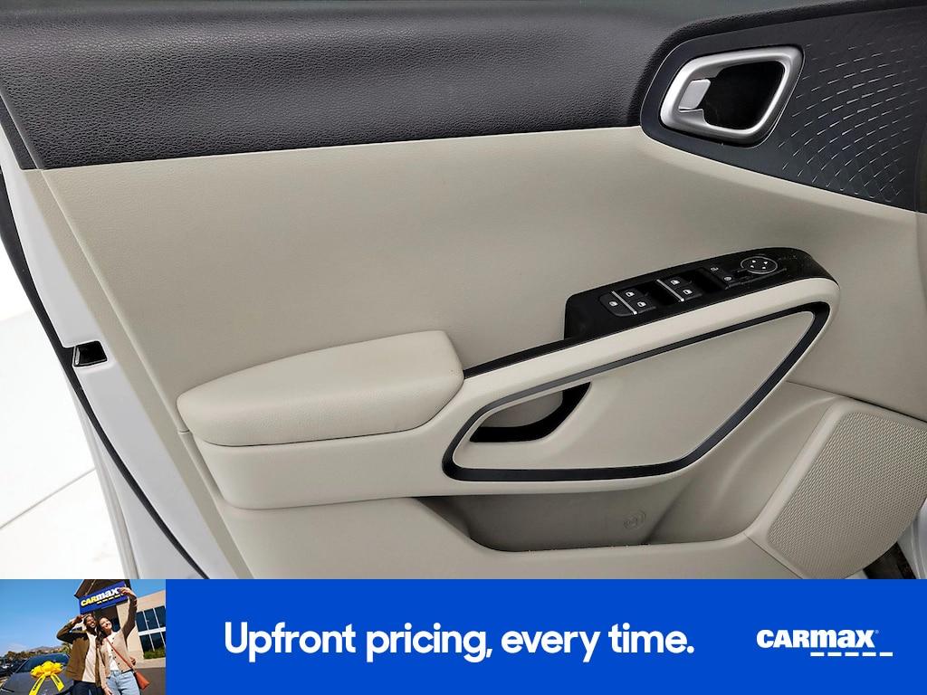 used 2021 Kia Soul car, priced at $16,998