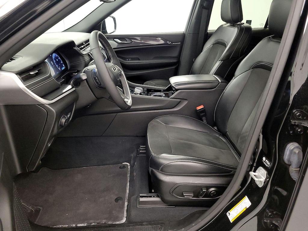 used 2023 Jeep Grand Cherokee car, priced at $28,998