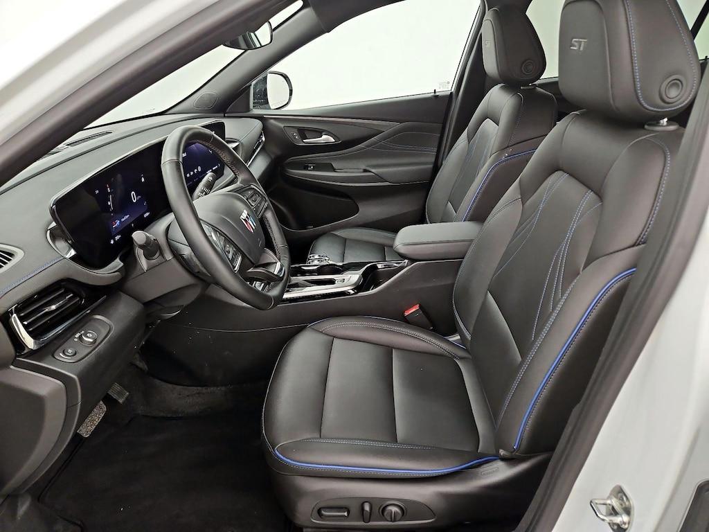 used 2025 Buick Envista car, priced at $28,998