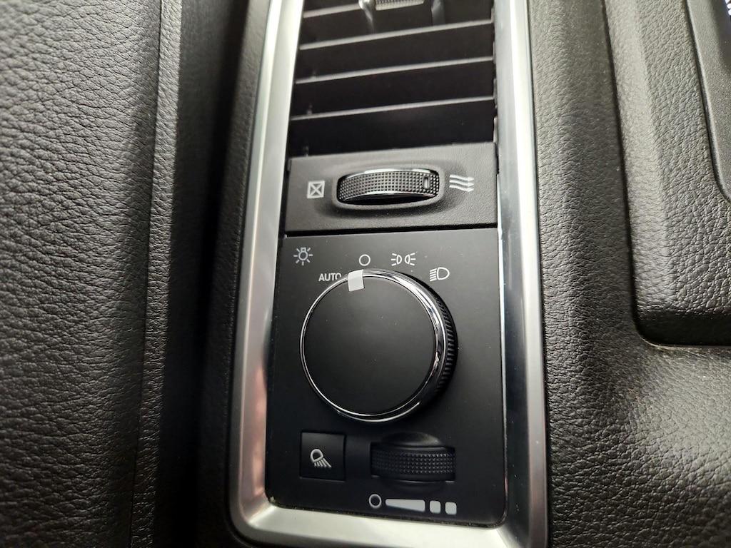 used 2022 Ram 1500 Classic car, priced at $30,998