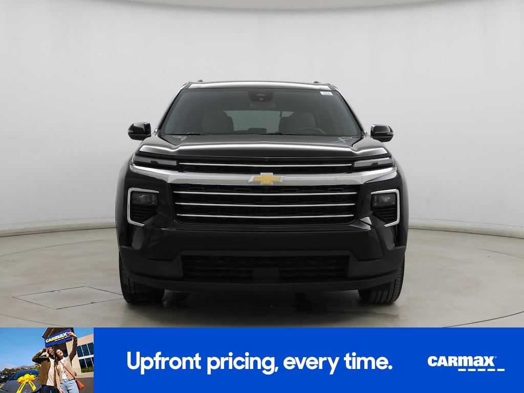 used 2025 Chevrolet Traverse car, priced at $34,998