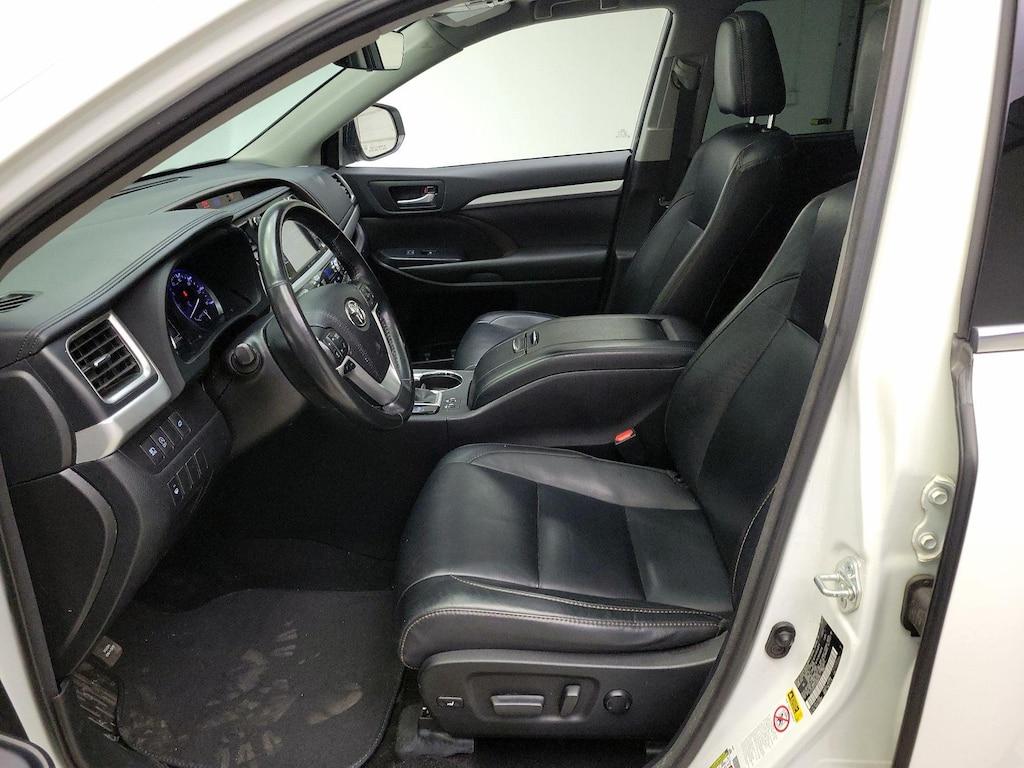 used 2018 Toyota Highlander car, priced at $23,998