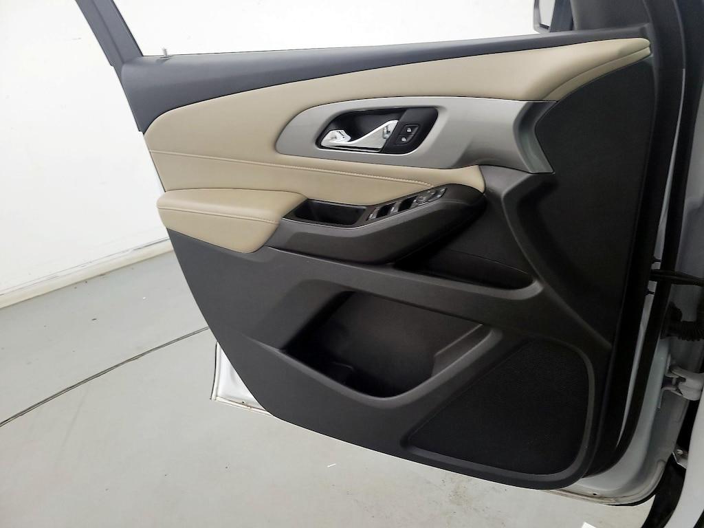 used 2023 Chevrolet Traverse car, priced at $25,998