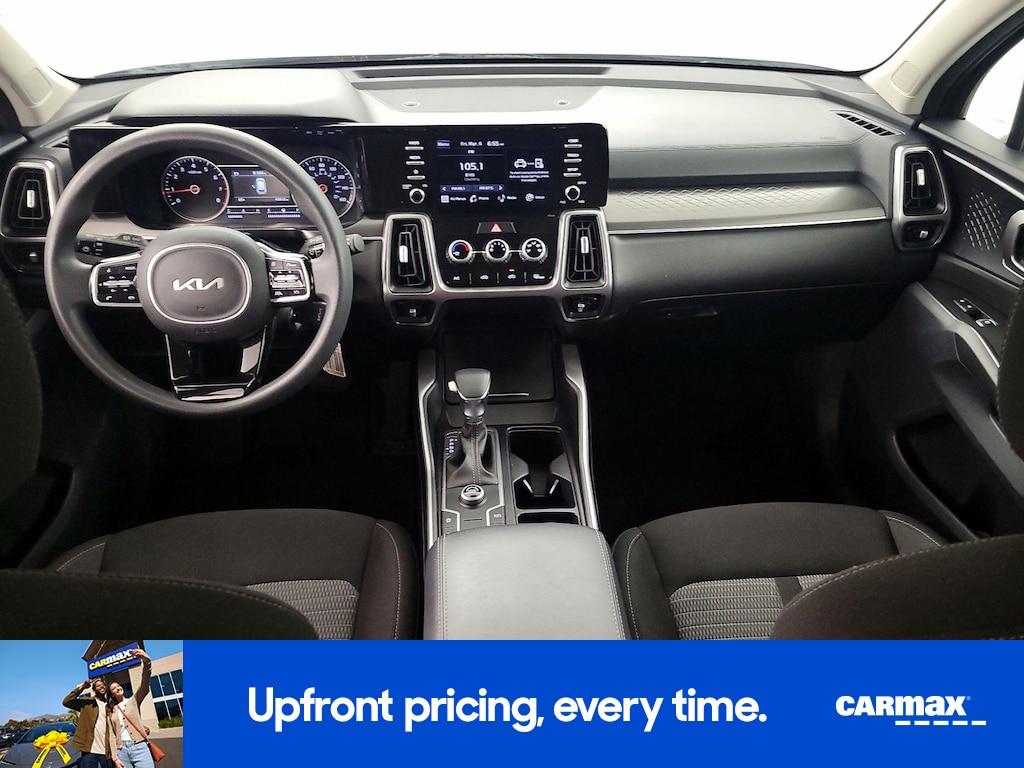 used 2023 Kia Sorento car, priced at $23,998