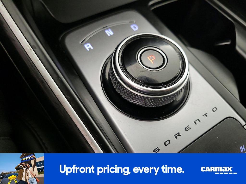 used 2023 Kia Sorento Hybrid car, priced at $28,998
