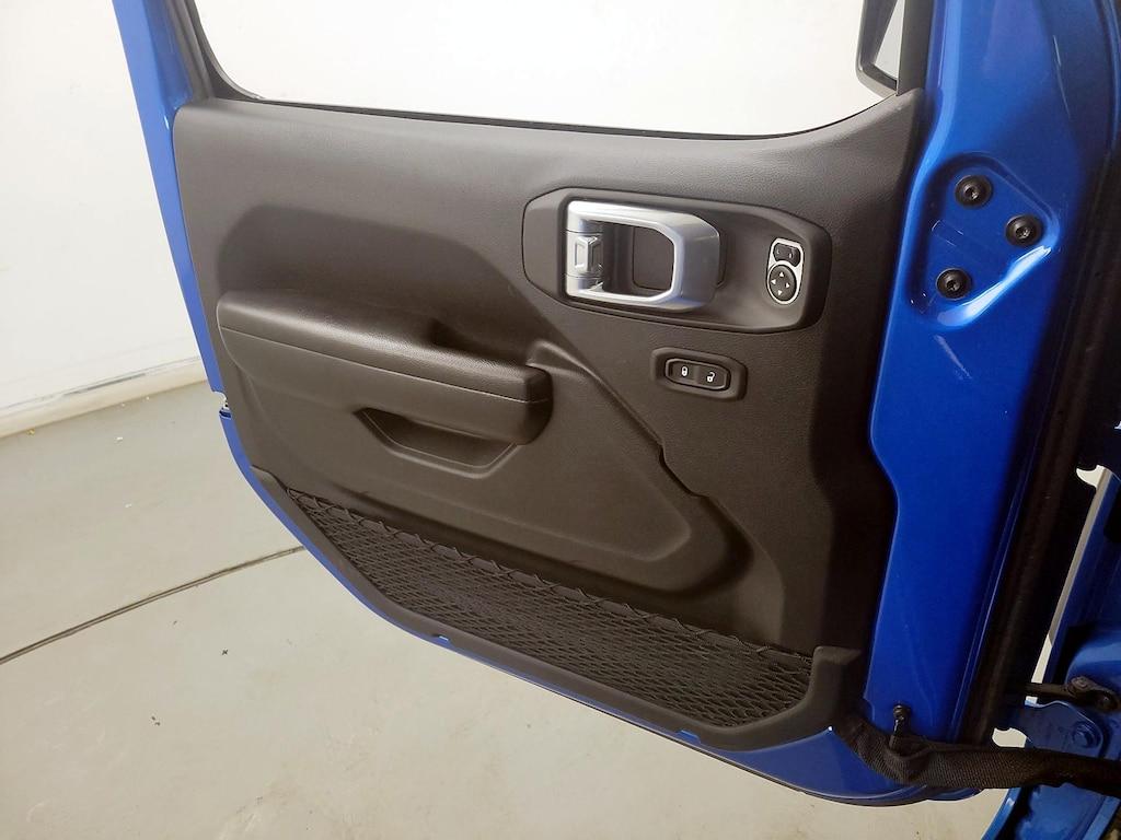 used 2021 Jeep Wrangler car, priced at $27,998