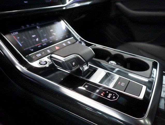 used 2024 Audi Q7 car, priced at $33,000