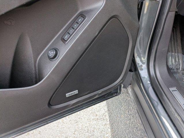 used 2019 Chevrolet Equinox car, priced at $19,395