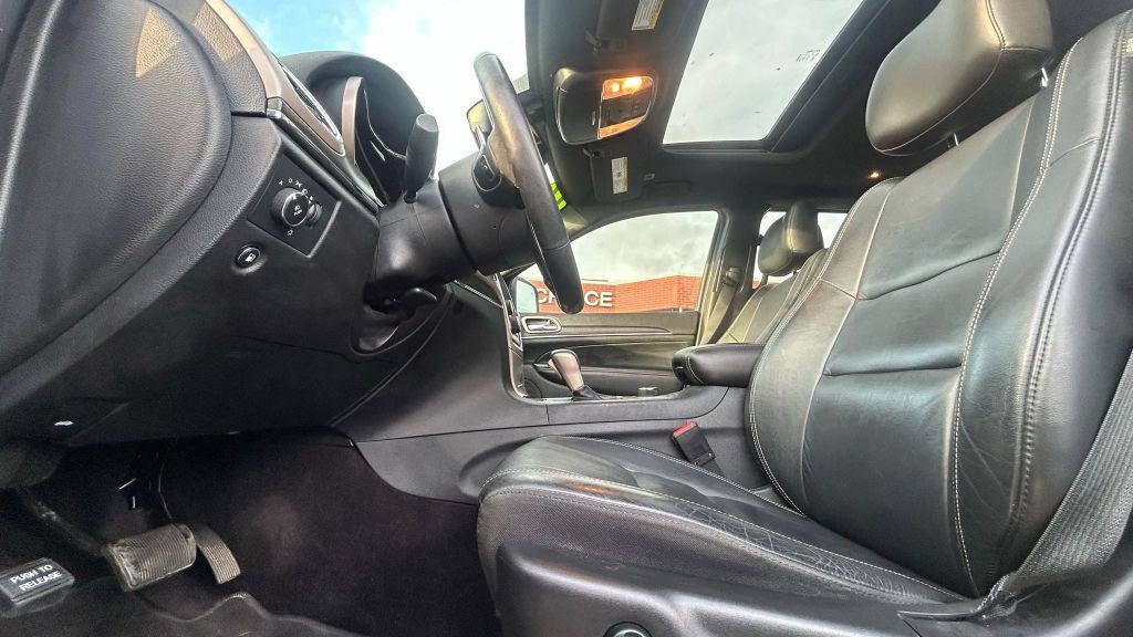 used 2017 Jeep Grand Cherokee car, priced at $13,999