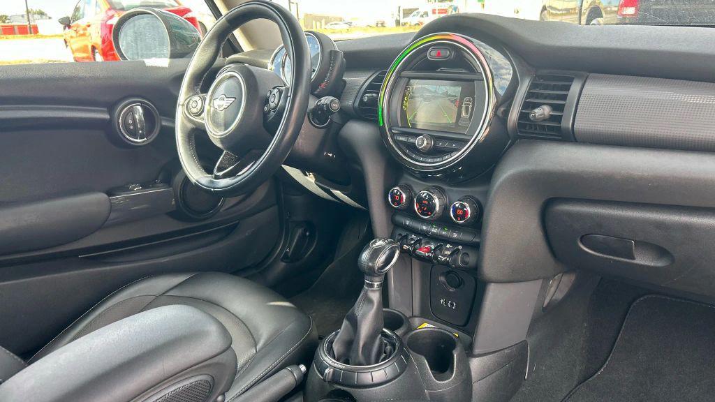 used 2017 MINI Hardtop car, priced at $8,499