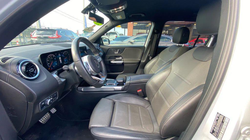 used 2021 Mercedes-Benz GLB 250 car, priced at $19,999