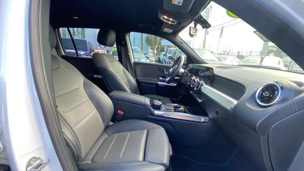 used 2021 Mercedes-Benz GLB 250 car, priced at $19,999