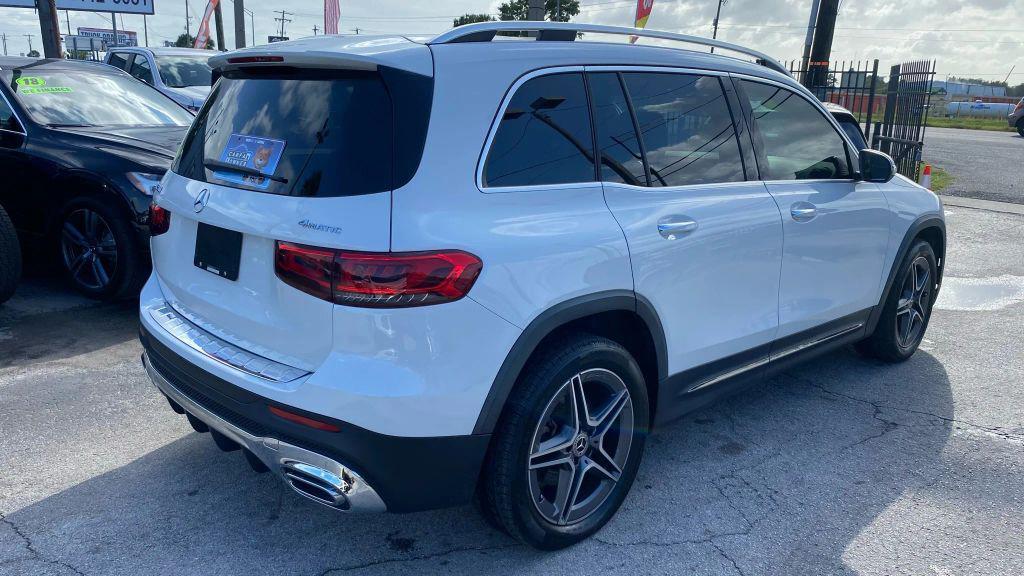 used 2021 Mercedes-Benz GLB 250 car, priced at $19,999