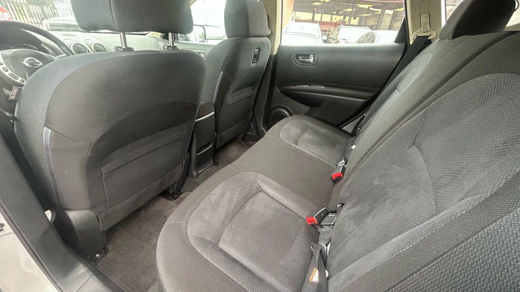 used 2014 Nissan Rogue Select car, priced at $7,999