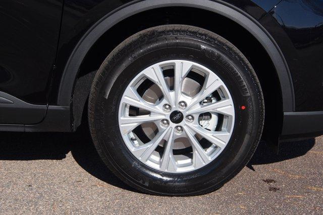 new 2026 Ford Escape car, priced at $29,832