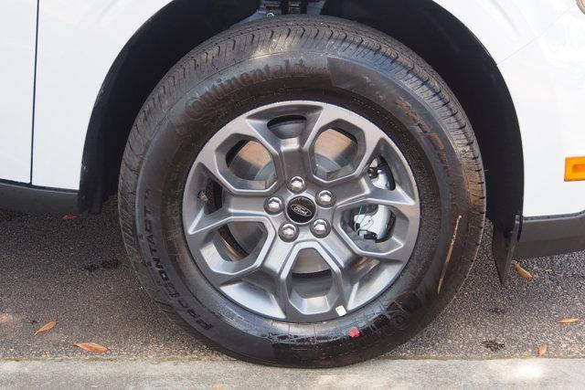 new 2025 Ford Maverick car, priced at $33,147