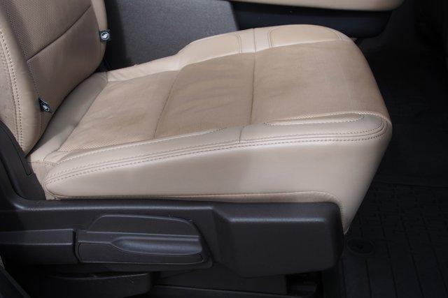 used 2022 Lincoln Navigator car, priced at $49,013