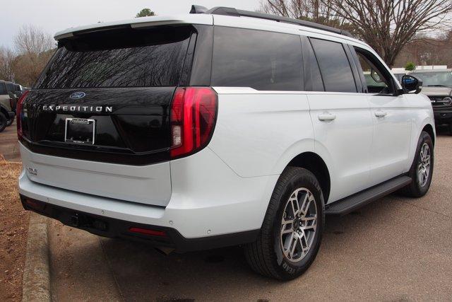 used 2025 Ford Expedition car, priced at $58,161