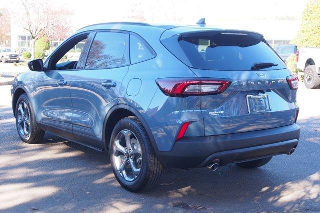 new 2026 Ford Escape car, priced at $29,007