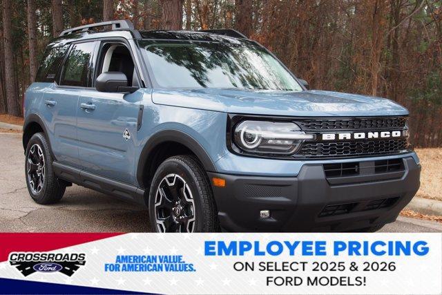 new 2025 Ford Bronco Sport car, priced at $39,151