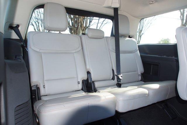 used 2025 Ford Expedition car, priced at $60,267