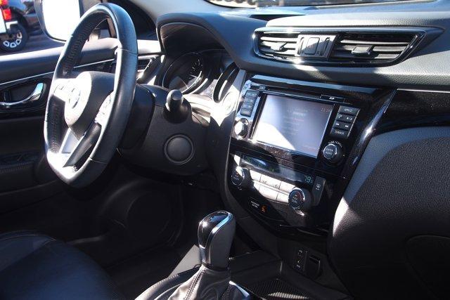 used 2017 Nissan Rogue Sport car, priced at $16,059